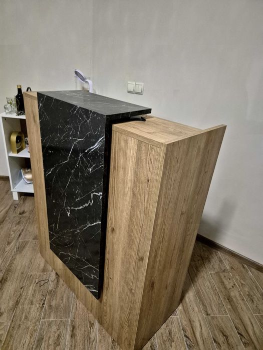 Рецепция(черен мрамор)