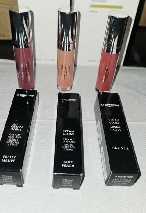 Rujuri Creamy Lip  Gloss   La Biosthetique Paris