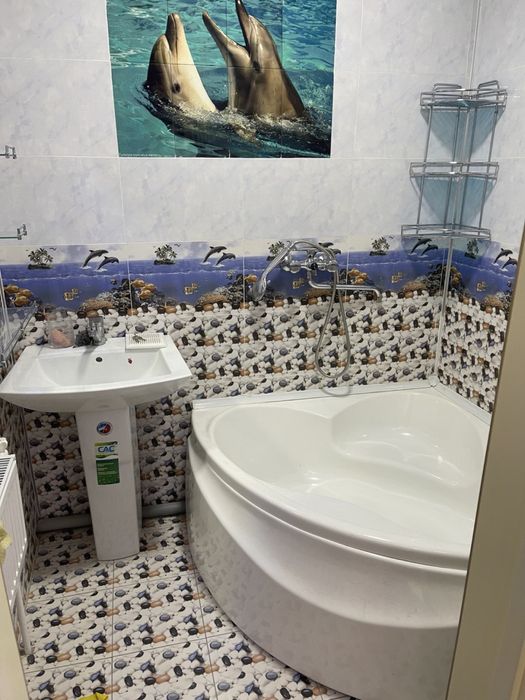 2 xonali, 70 m² kvartira sotiladi, 5-mikrorayonda