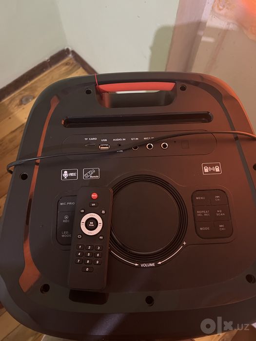 Мощная колонка с BLUETOOTH