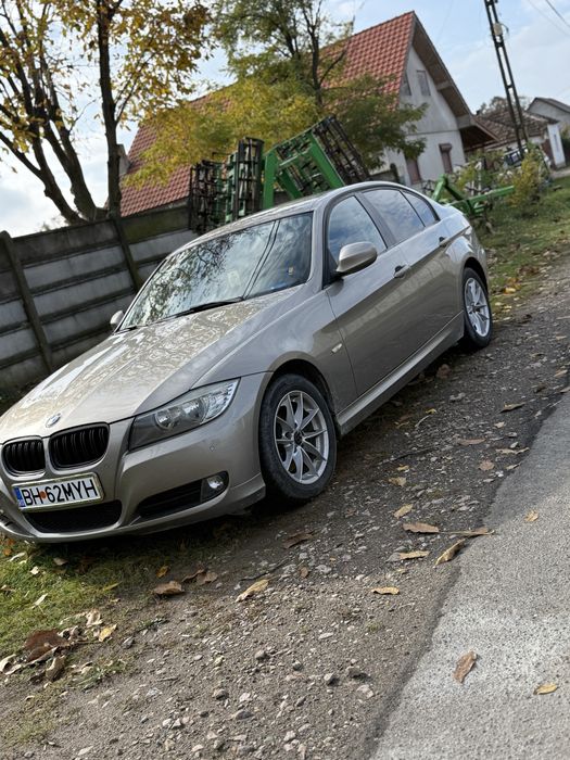 Bmw 320d. E90 facelift 2010