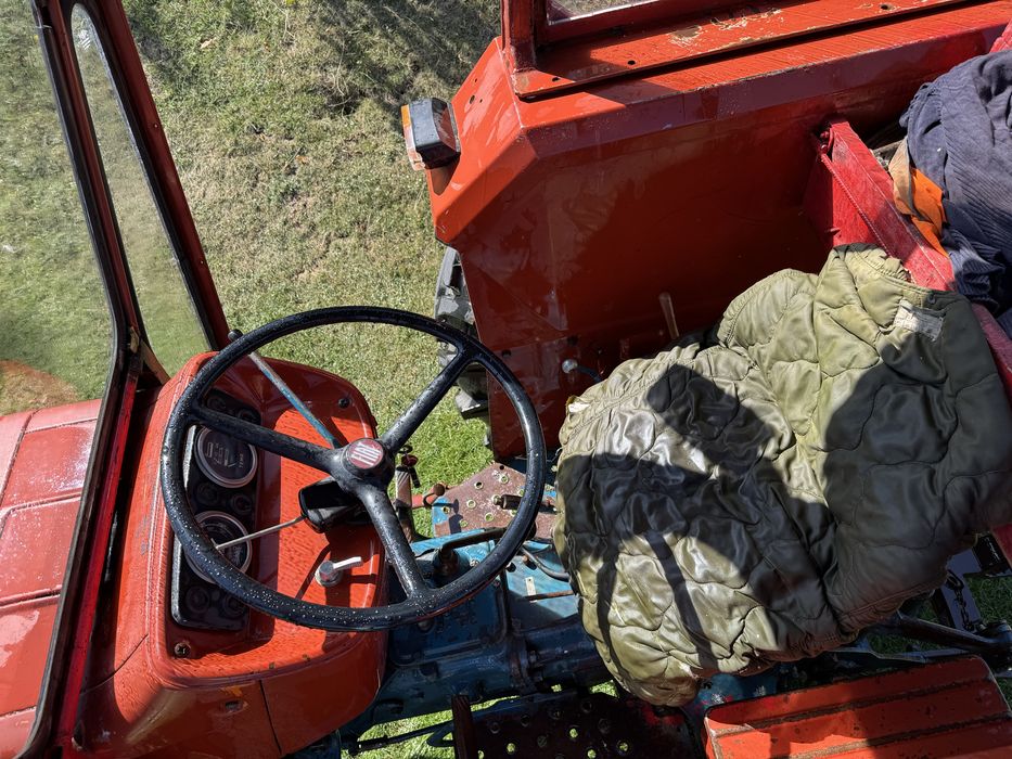 Tractor Fiat 450 in stare buna