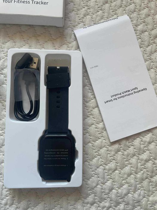 Smart Watch / Смарт Часовник - бял , черен, розов / Fitness Tracker