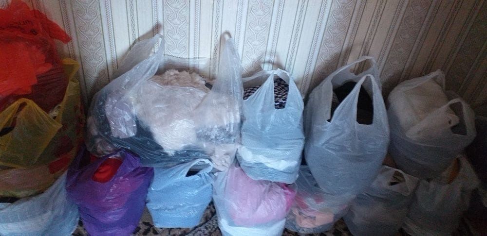 Отдам детскую обувь, вещи пакетами за