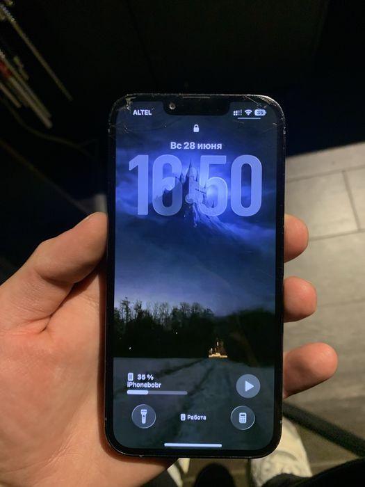 Продам айфон 13 про