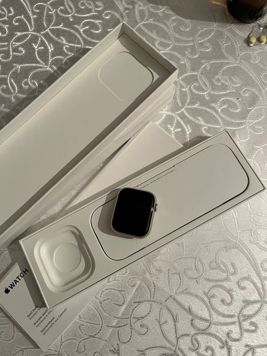 Продам    Apple.