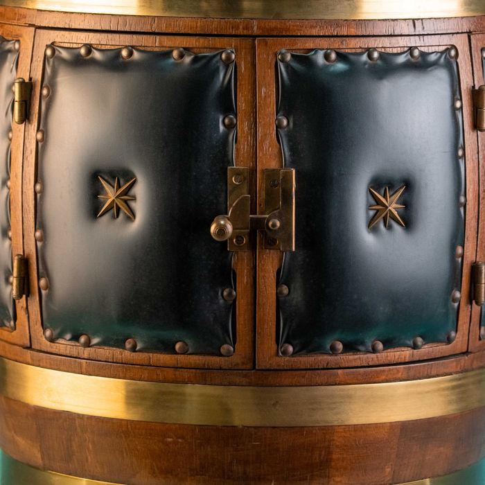 Антикварный мини-бар