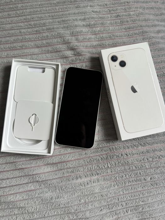 Продам iphone 13 128 gb