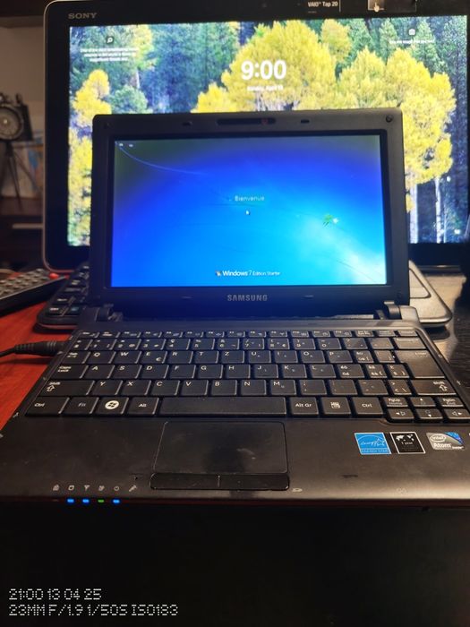 Notebook samsung 10 inc 2 gb ram/320 gb