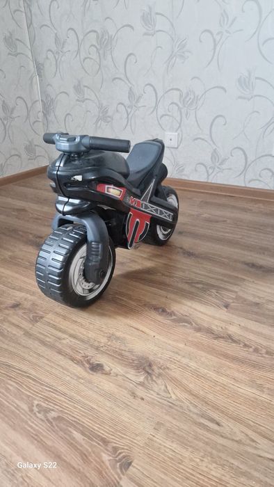 Детский мотоцикл и толокар талакар
