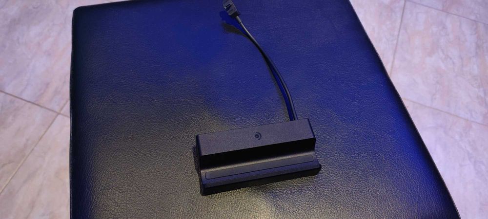 Steam Deck 1TB OLED + Steam Deck Docking Station + SD card 128 GB