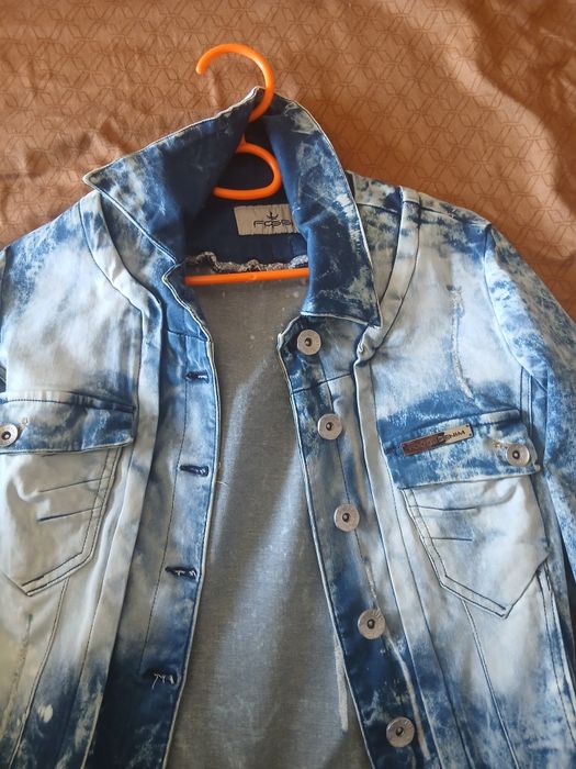 Gheaca de blugi firma de la Foggi Denim marime L