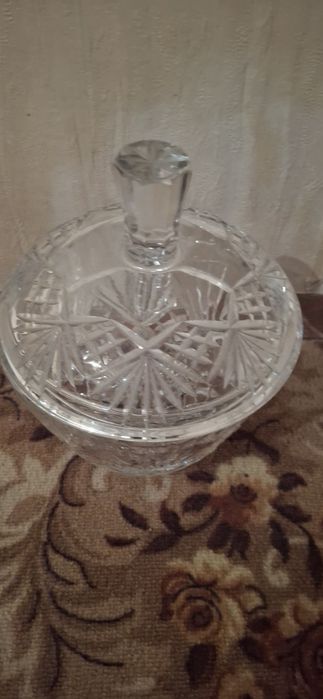 Всичко в розово стъкло