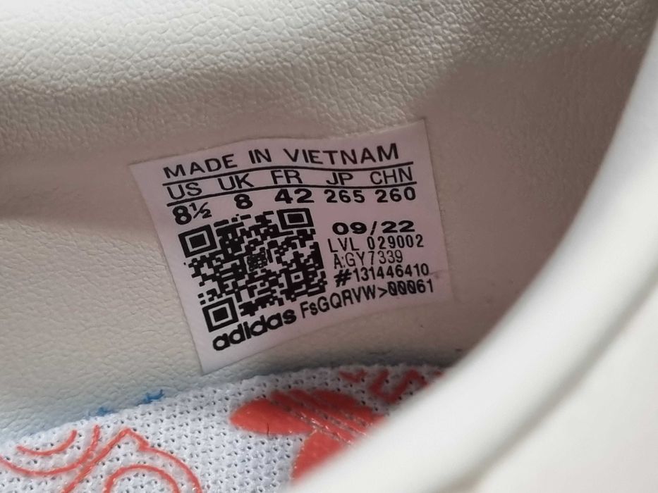 Нови Adidas Gazelle Оранжеви Номер 42 кецове маратонки Нови