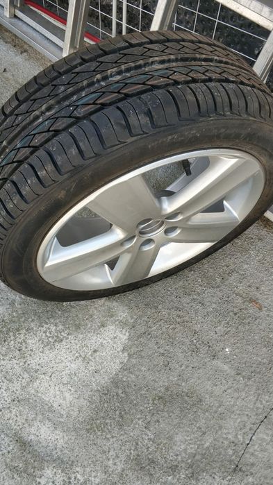 1 bucata janta Aluminiu cu anvelopa noua pentru polo  5 gauri
