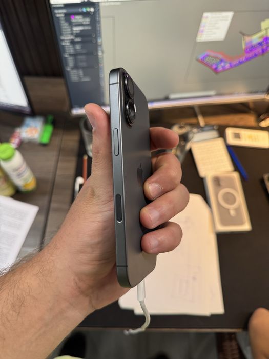 iPhone 17 sim+esim