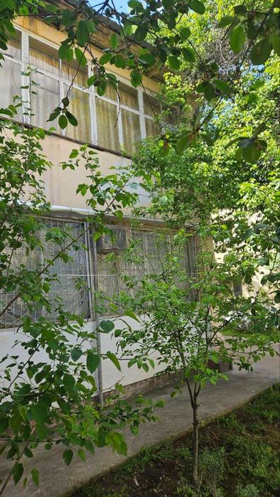 Квартира 1*2х/ 2 / 2 комнат. Кирпичный Дом 42м2. Ор-р. Домробад.