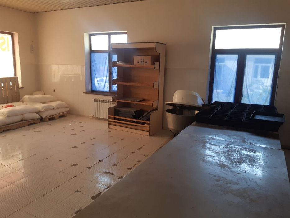 МАРКЕТ и цех не Жилой