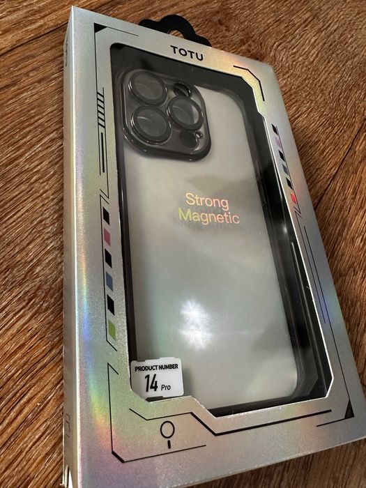 чехол для iPhone 14 pro