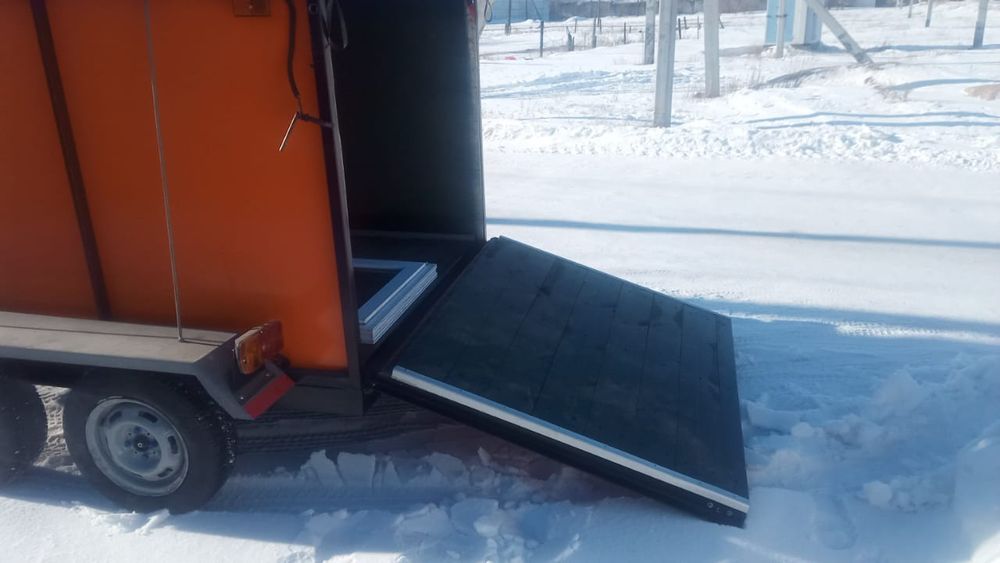 Коневозка.телега для перевозки скота