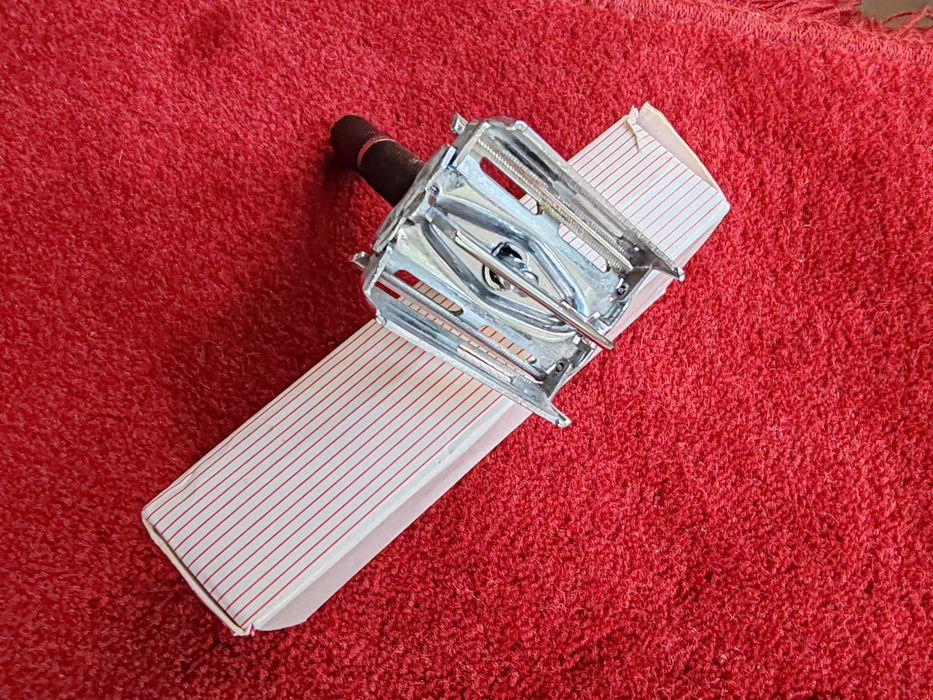 Aparat barbierit / ras clasic - Parker 96R - copie Gillette
