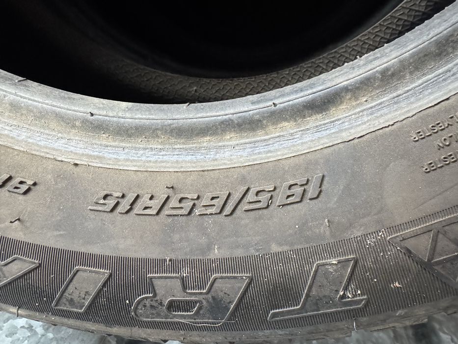 Продам комплект 195:65:15