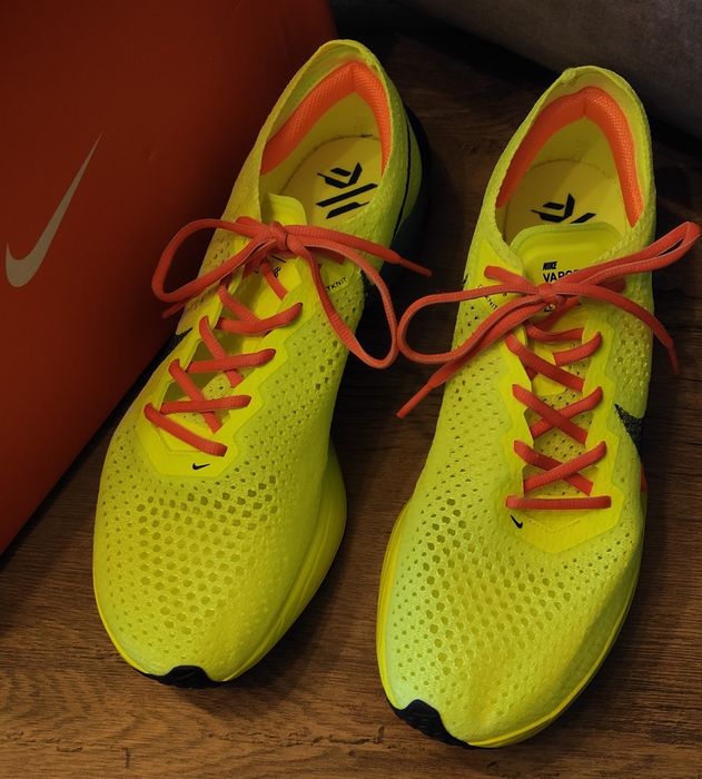 NIKE VAPORFLY 3 cabon номер 43