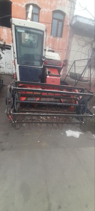 Мини комбайн гушинишний шоли,бугдой,арпа,мош йигиб олишга