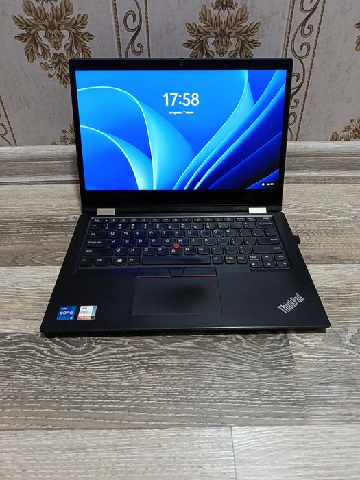 Lenovo 360° aylanuvchan 2tasi 1da noutbuk sotiladi 8/256gb xotira