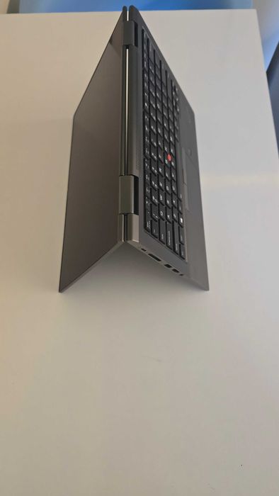 Lenovo ThinkPad X1 Yoga - Gen 4 Display 14” 4K UHD 2in1