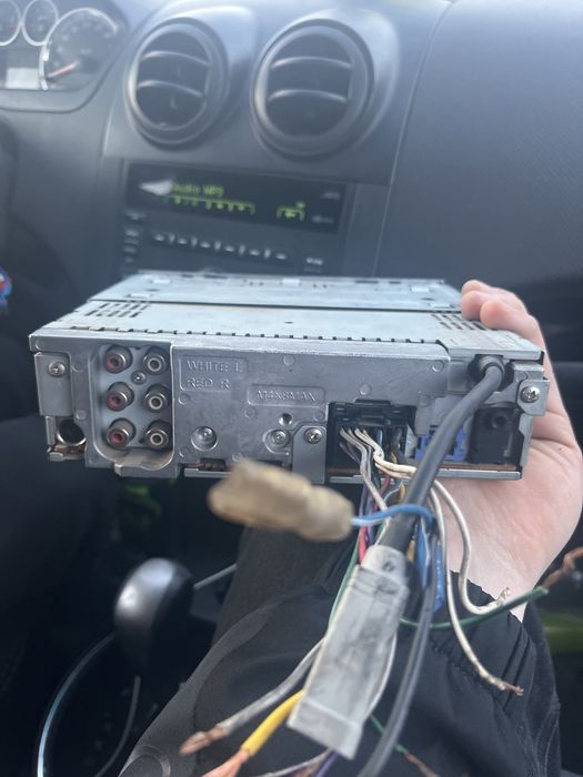 Pioner делфин den-P695OIB