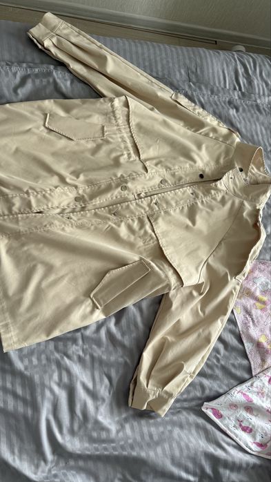 Пальто,тренч все за 5000