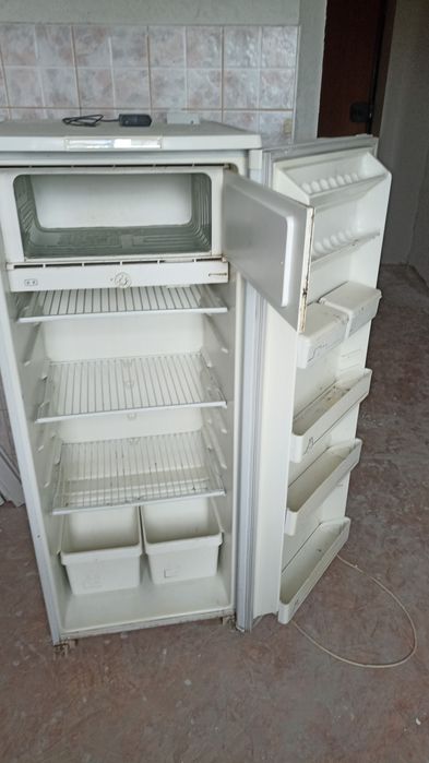 Продам холодильник в рабочем состоянии