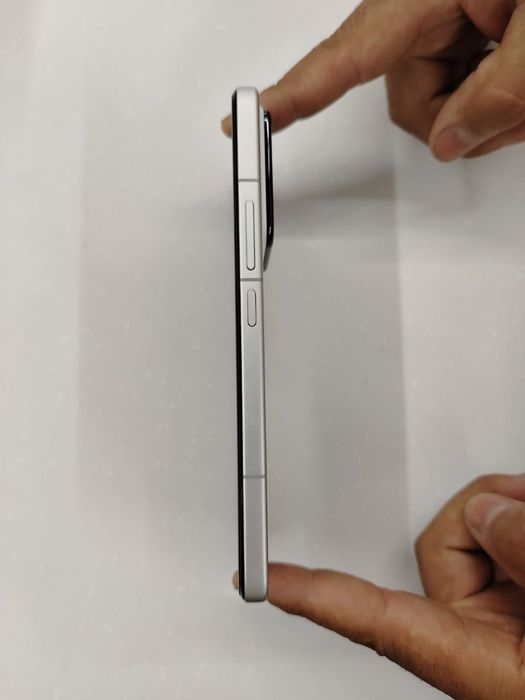 xiaomi 15 pro 12/256 karobka zaryadnik yuq holati yaxshi kami yoq