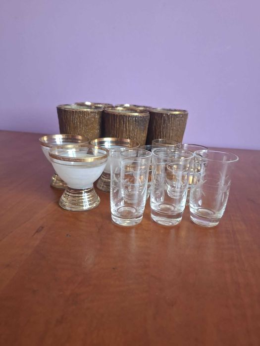 Vând Lot  16 Pahare Vitingi