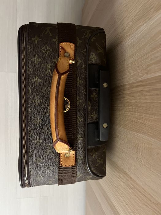Куфар Louis Vuitton”””