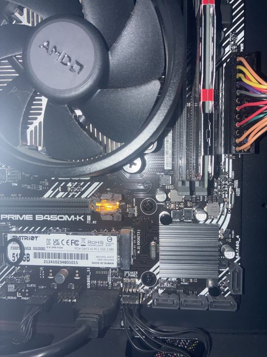 Vand PC Gaming utilizat putin