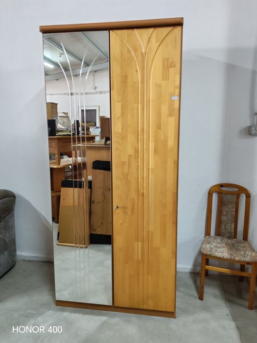 Dulap cu front din Lemn Masiv și Oglindă - Mobila Germania