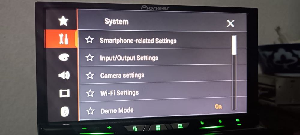 Pioneer AVH W4400NEX flagman