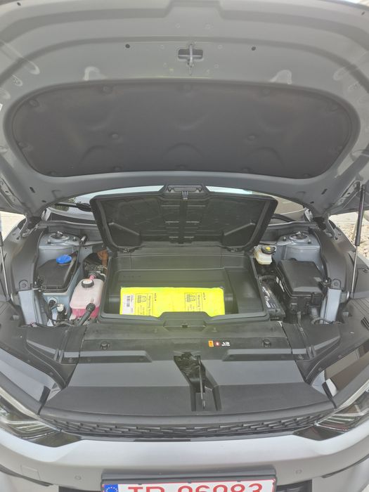 KIA EV6 GT-Line 77 KWh  4x4  325CP  Gri Mat TVA DEDUCTIBIL