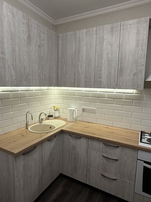 Кухонный гарнитур с техникой