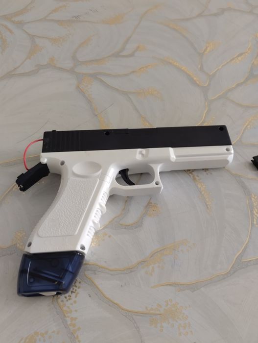 Водяной пистолет