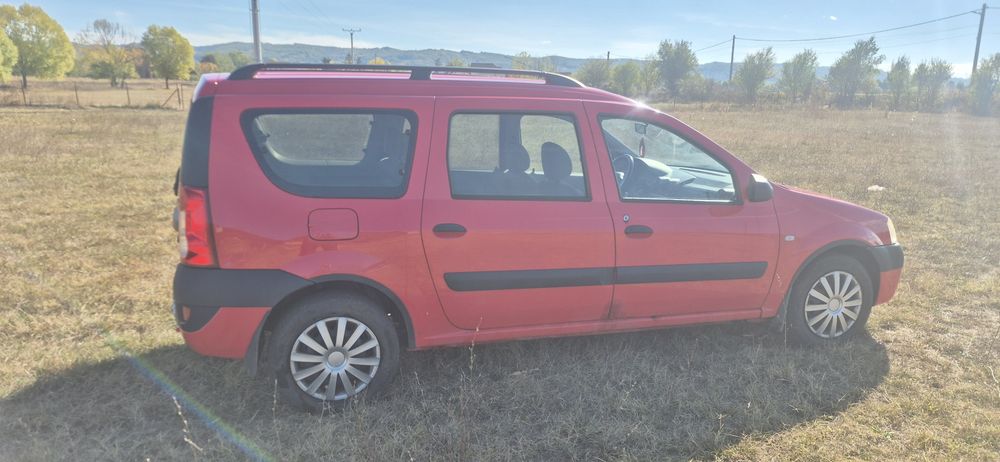 Vând Dacia Logan MCV