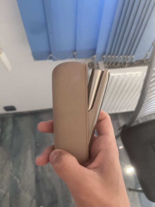 vand iqos iluma cu pen