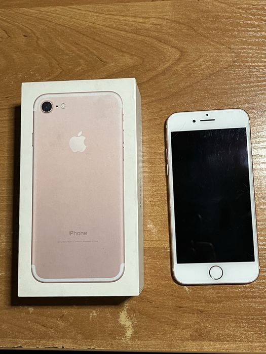 Айфон 7 32гб, емкость 74%