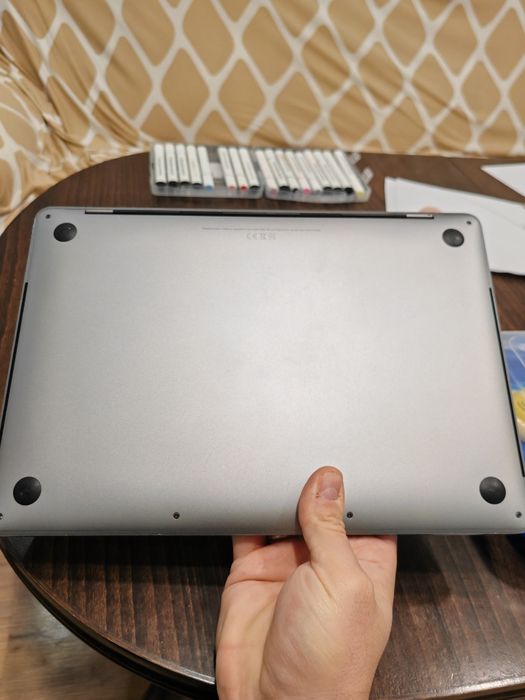 MacBook 13 Pro 2019 Retina Touchbar 16GB/512SSD