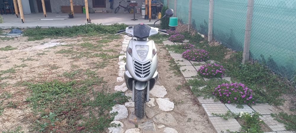 Aprilia sonic 50 кубика