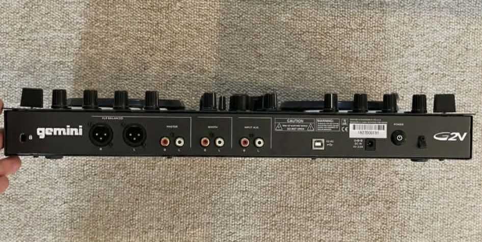DJ контролер пулт миксер Gemini G2V