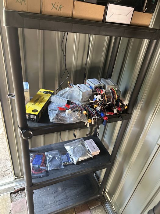 Reparatii trotinete scutere electrice baterii