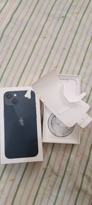 IPhone 13 midnight